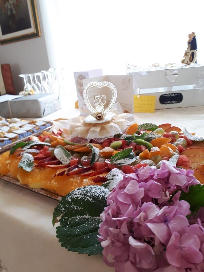 瓦隆布罗萨格兰德酒店 Saltino 外观 照片